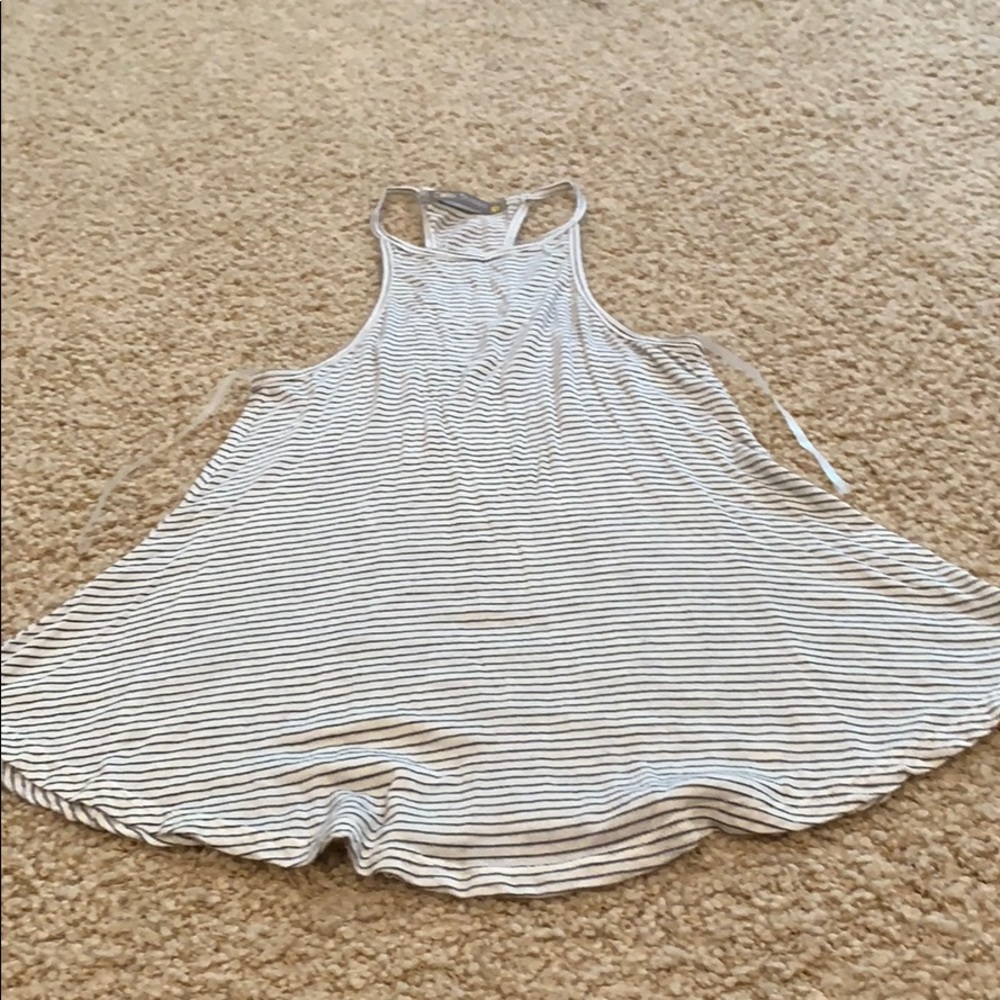 Color Tread Loose Tank